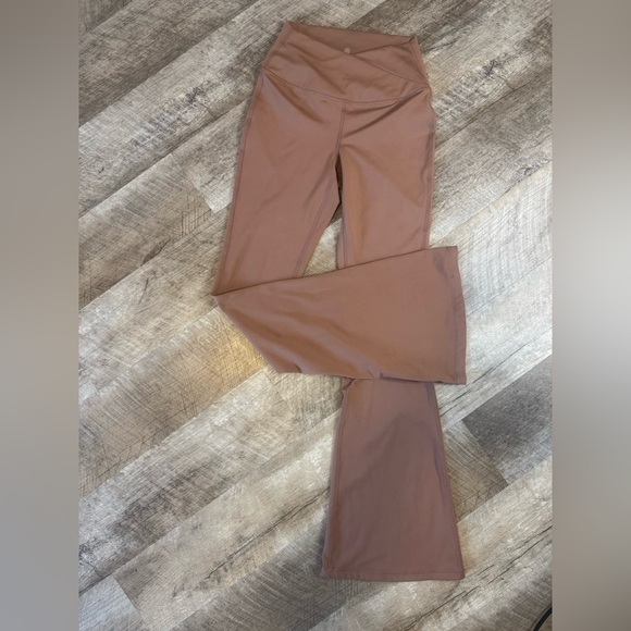 Yogalicious Pants - Yogalicious size SMALL tan flare leg athletic pants